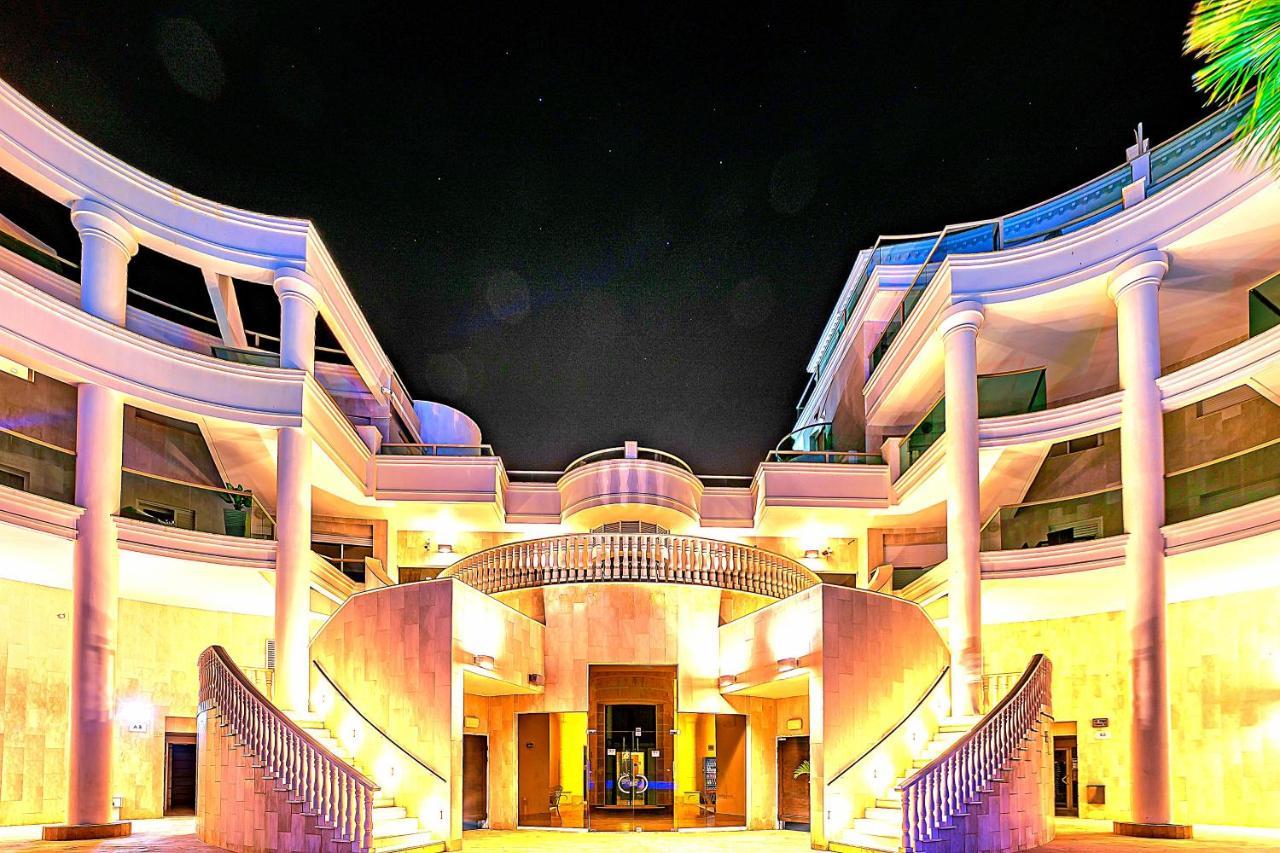 Appartement Milana'S Deluxe With Big Patio And Pool à Eilat Extérieur photo