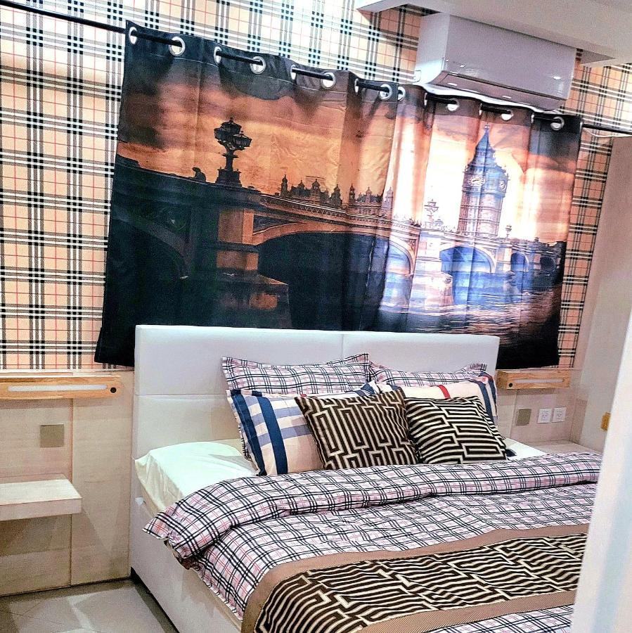 Appartement Milana'S Deluxe With Big Patio And Pool à Eilat Extérieur photo
